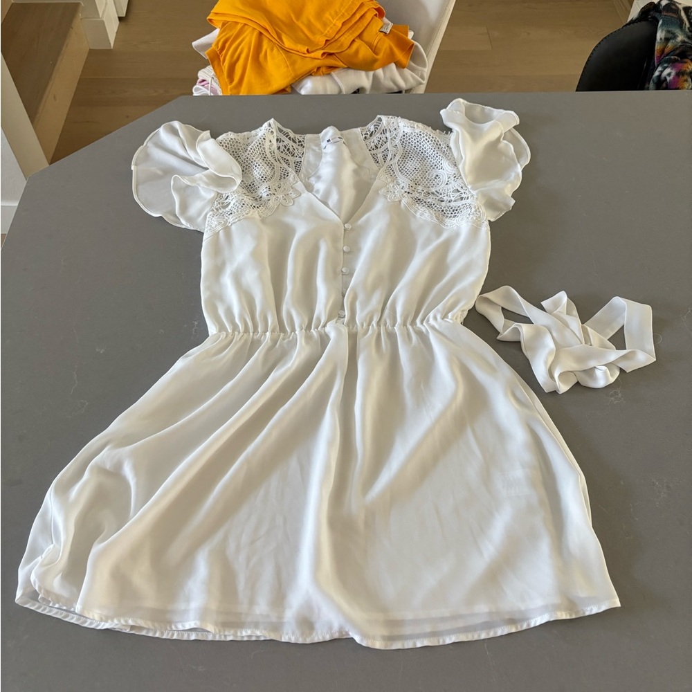 BB Dakota White Lace Dress